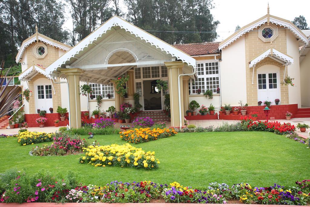 The Grange Hotel Ooty Buitenkant foto